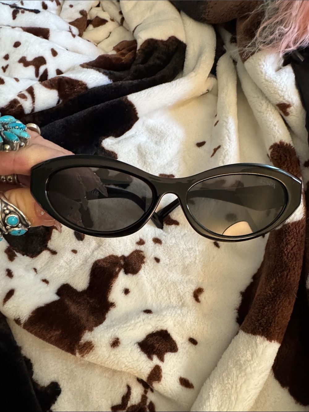 Prada copyBlack Cat-Eye Sunglasses - Women in case